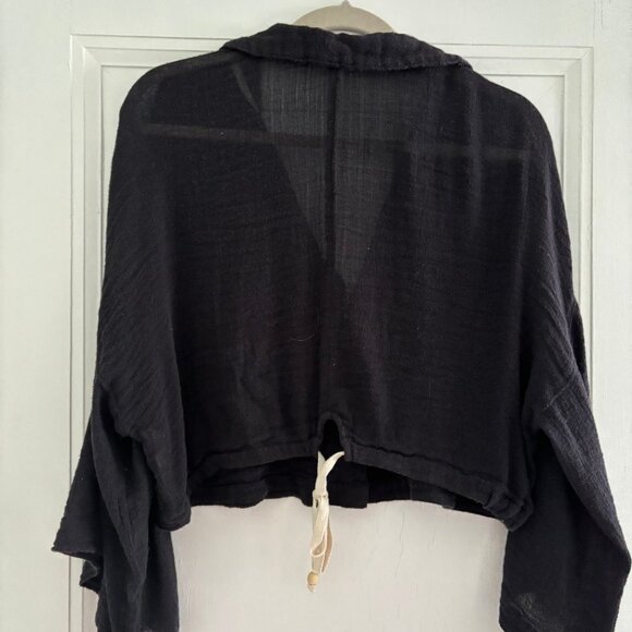 Free People Black Cropped Blouse X-Small - Picture 2 of 2